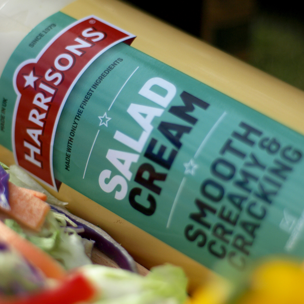 salad cream vs salad dressing Types of Salad Dressings  Full Details 1. Mayonnaise-Based Dressing  Definition A thick, creamy dressing made primarily from mayonnaise, which  is an emulsion of oil, egg yolk, and acid (vinegar or lemon